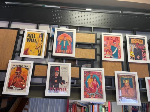 Le Carrefour des Livres - Book store in Casablanca - books for rent in casablanca - RENTS.ma