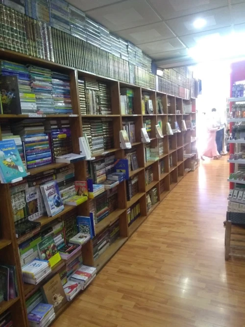 Librairie Alassil - Book store in Marrakesh - books for rent in marrakech - RENTS.ma