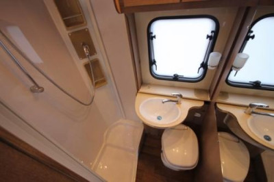 Camper Glamys 40 – 6 Berth Motorhome - caravans for rent in essaouira - RENTS.ma