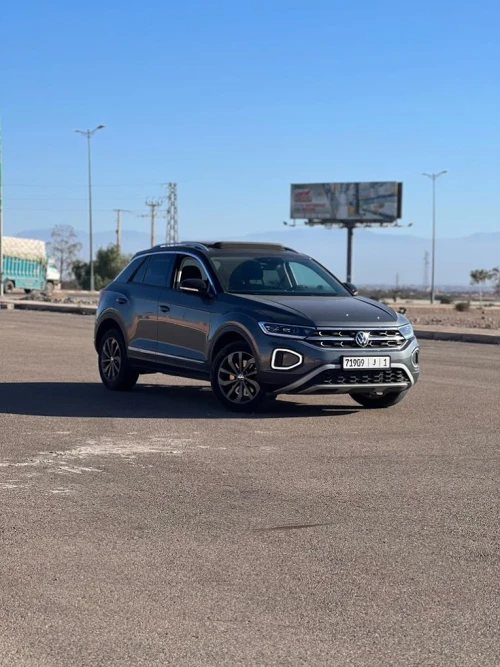 LOVOLUX l Location de Voitures de Luxe l Marrakech - cars for rent in marrakech - RENTS.ma