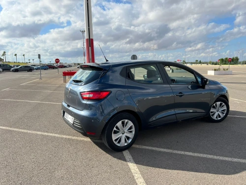 Location Renault Clio Limited Diesel – Fès - cars for rent in fes - RENTS.ma