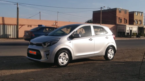 Cheap Car Rental Agadir – Kia Picanto Automatic - cars for rent in agadir - RENTS.ma