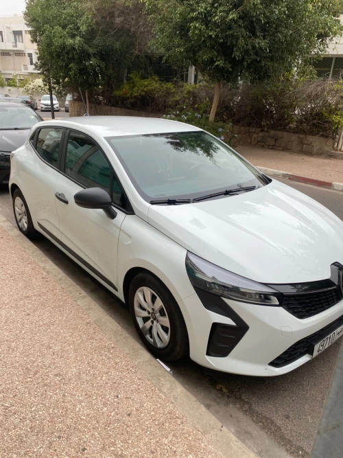Car Hire in Agadir | Renault Clio 5 – Affordable, Stylish & Comfortable - cars for rent in agadir - RENTS.ma