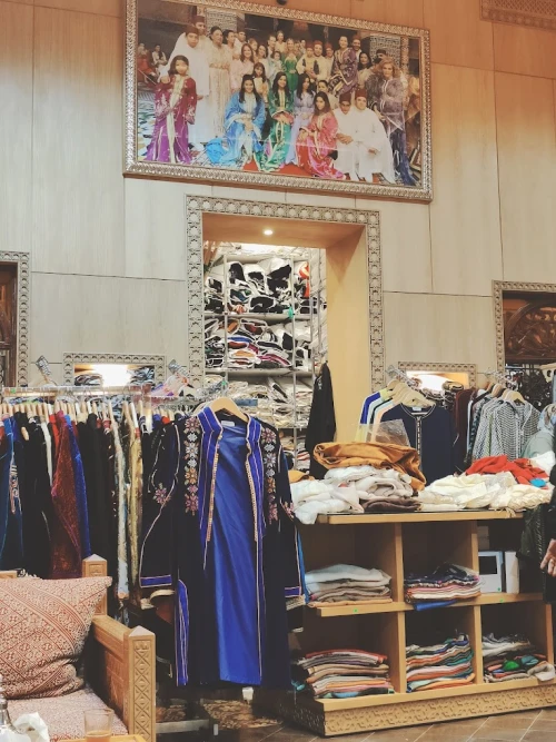 Maison du Caftan Marrakech - Caftan rental - clothes for rent in marrakech - RENTS.ma