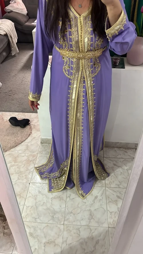 👗 Location Caftan Casablanca – Élégance Marocaine à Louer - clothes for rent in casablanca - RENTS.ma