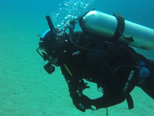 PADI Open Water Diver Certification – Start Your Underwater Adventure! - diving for rent in tangier - RENTS.ma
