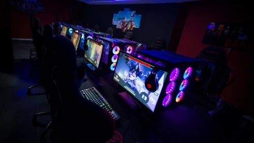 Mustang Gaming Club Tangier - gaming for rent in tangier - RENTS.ma