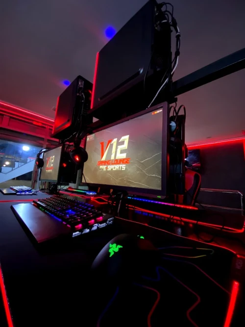V12 GAMING LOUNGE and E-SPORTS - Video arcade in Tangier - gaming for rent in tangier - RENTS.ma