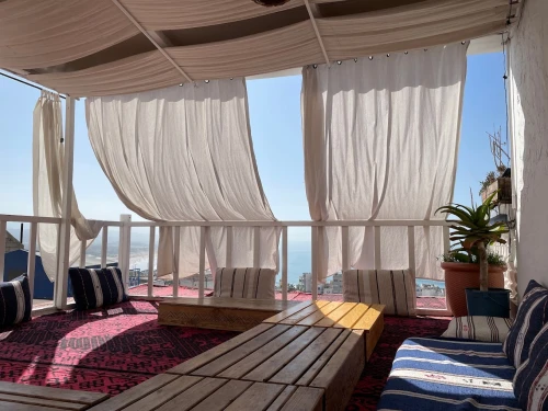 SunDesk Coworking - co working space Taghazout - offices for rent in taghazout - RENTS.ma