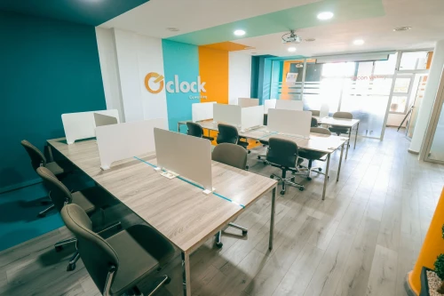Poste en Espace Partagé – O’Clock Coworking Agadir - offices for rent in agadir - RENTS.ma