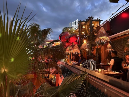 Le Bistro Arabe - Moroccan Jazz Restaurant in Marrakech - book restaurant in marrakech - RENTS.ma