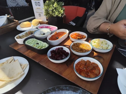 🍽️ Restaurant Casablanca – Discover Chic Dining at Moods ✨🎶 - book restaurant in casablanca - RENTS.ma