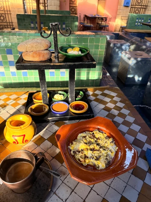 Meilleur Restaurant Casablanca – Détente & Cuisine Marocaine à La Sqala - book restaurant in casablanca - RENTS.ma