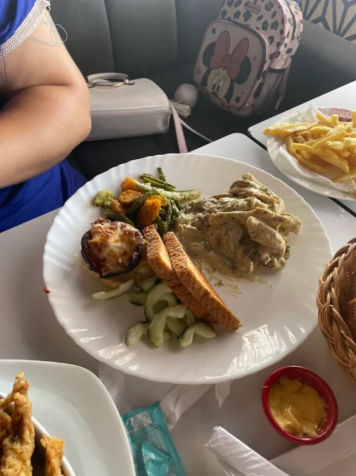 🌊 Restaurant Saïdia – Dine by the Sea at La Corniche Saïdia 🍽️🇲🇦 - book restaurant in oujda - RENTS.ma