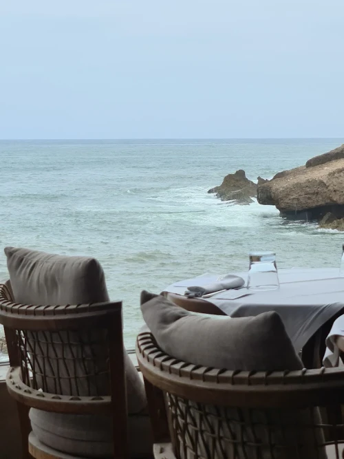 Lily’s Restaurant Casablanca – Fine Dining with an Ocean View 🌊🍴 - book restaurant in casablanca - RENTS.ma