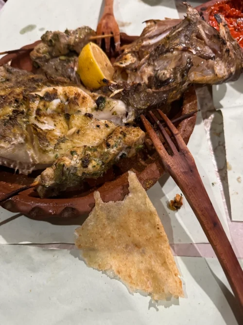 🐟 Restaurant Saveur de Poisson – Fresh Seafood Delights in Tangier - book restaurant in tangier - RENTS.ma
