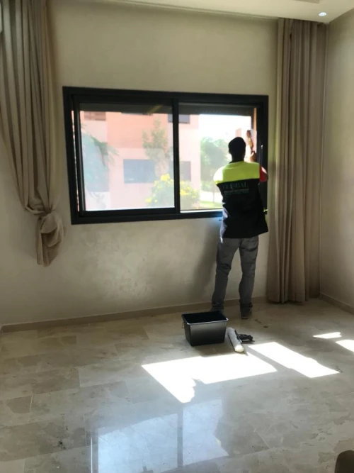 Services de Nettoyage des Vitres Marrakech - hire a professional in marrakech - RENTS.ma