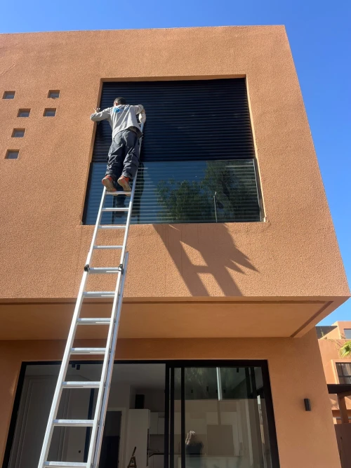 Nettoyage des Vitres, Cadres et Rideaux - Marrakech - hire a professional in marrakech - RENTS.ma