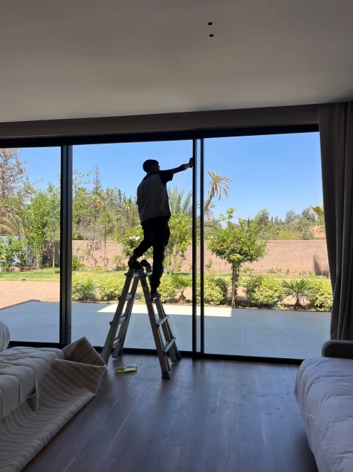 Nettoyage des Vitres, Cadres et Rideaux - Marrakech - hire a professional in marrakech - RENTS.ma
