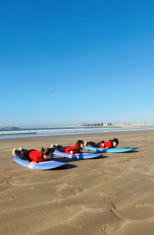 Surf course in Essaouira 🪁 | lessons, surfing, wingfoil - surf for rent in essaouira - RENTS.ma