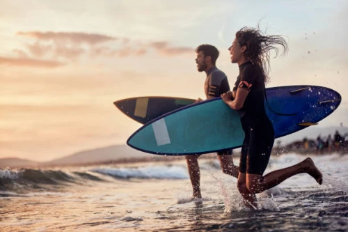 Group surf lessons - surf for rent in essaouira - RENTS.ma