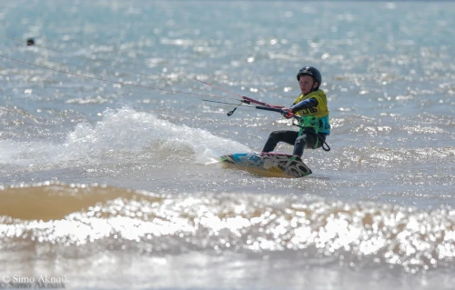MOGASURF - Kitesurf, Surf, Stand-up Paddle & Yoga - surf for rent in essaouira - RENTS.ma