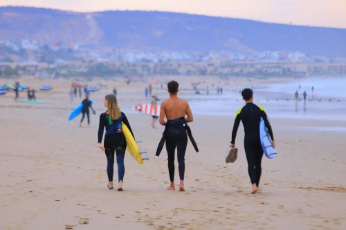 Surf Coach Taghazout - surfing in taghazout - surf for rent in taghazout - RENTS.ma