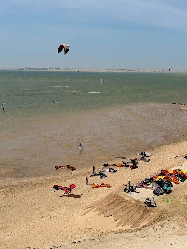 White Dune Kiting – Kitesurf School in Dakhla - surf for rent in dakhla - RENTS.ma