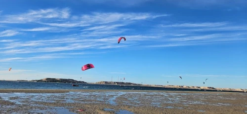 Dakhla Discovery – Surf & Kitesurf Academy - surf for rent in dakhla - RENTS.ma