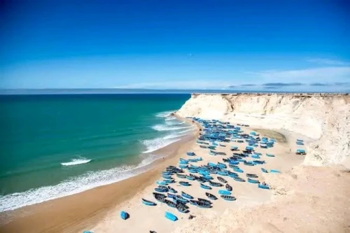 Dakhla Discovery – Surf & Kitesurf Academy - surf for rent in dakhla - RENTS.ma