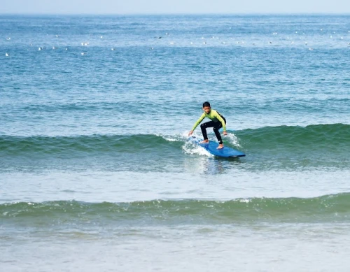 Pack Découverte : Initiation au Surf à Safi - surf for rent in safi - RENTS.ma