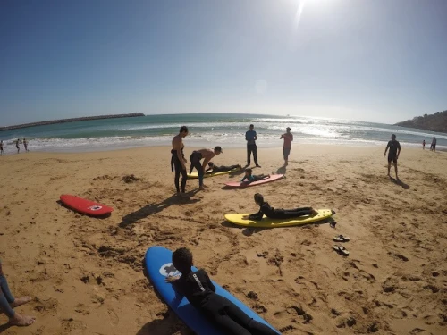 Pack Découverte : Initiation au Surf à Safi - surf for rent in safi - RENTS.ma