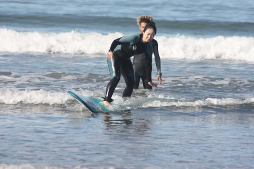 Group surf lessons - surf for rent in essaouira - RENTS.ma