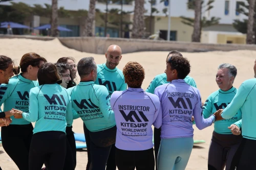 Essaouira Surf Experience : Éveillez le Surfer en Vous - surf for rent in essaouira - RENTS.ma