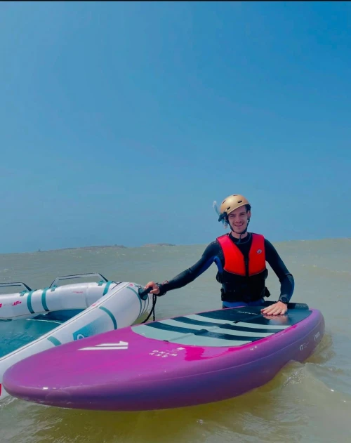 wingfoil course in essaouira 🪁 | lessons, surfing, wingfoil - surf for rent in essaouira - RENTS.ma