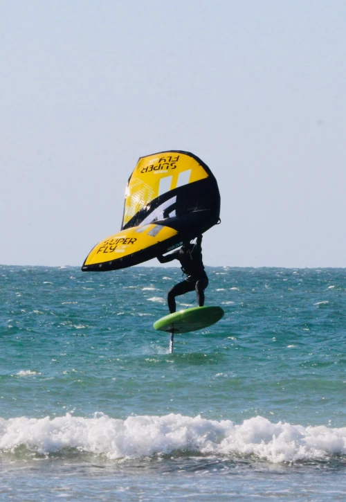 wingfoil course in essaouira 🪁 | lessons, surfing, wingfoil - surf for rent in essaouira - RENTS.ma