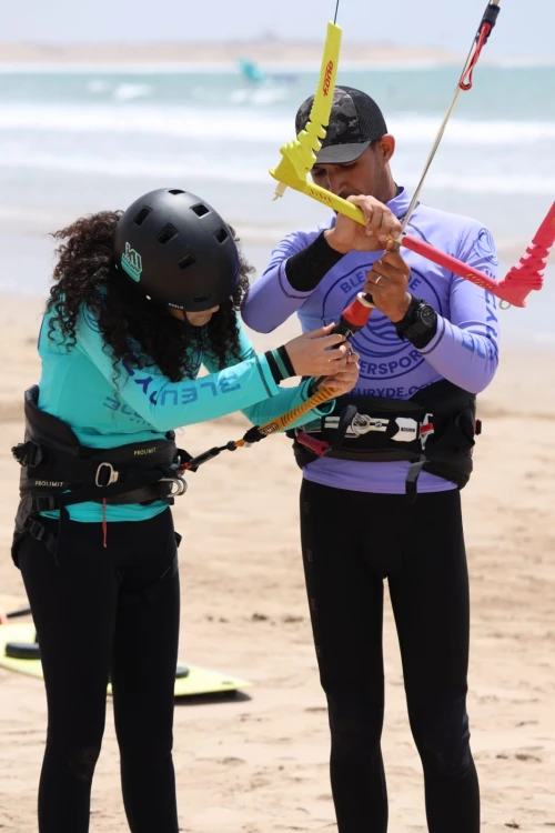 Kitesurf : Apprentissage des Bases pour Débutants - surf for rent in essaouira - RENTS.ma