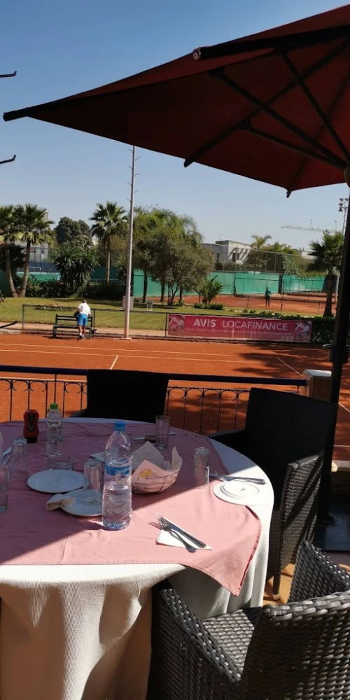 Club le SOC - tennis club casablanca - tennis for rent in casablanca - RENTS.ma