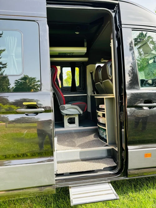 Premium Marrakech Transport With Private Driver - transportation for rent in marrakech - RENTS.ma
