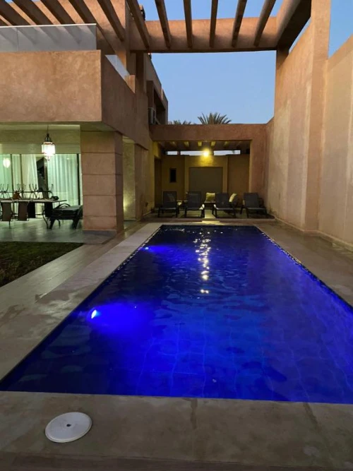 Villa Firdaous à Louer à Marrakech 🏡 | Piscine Privée 🏊 & Confort - villas for rent in marrakech - RENTS.ma